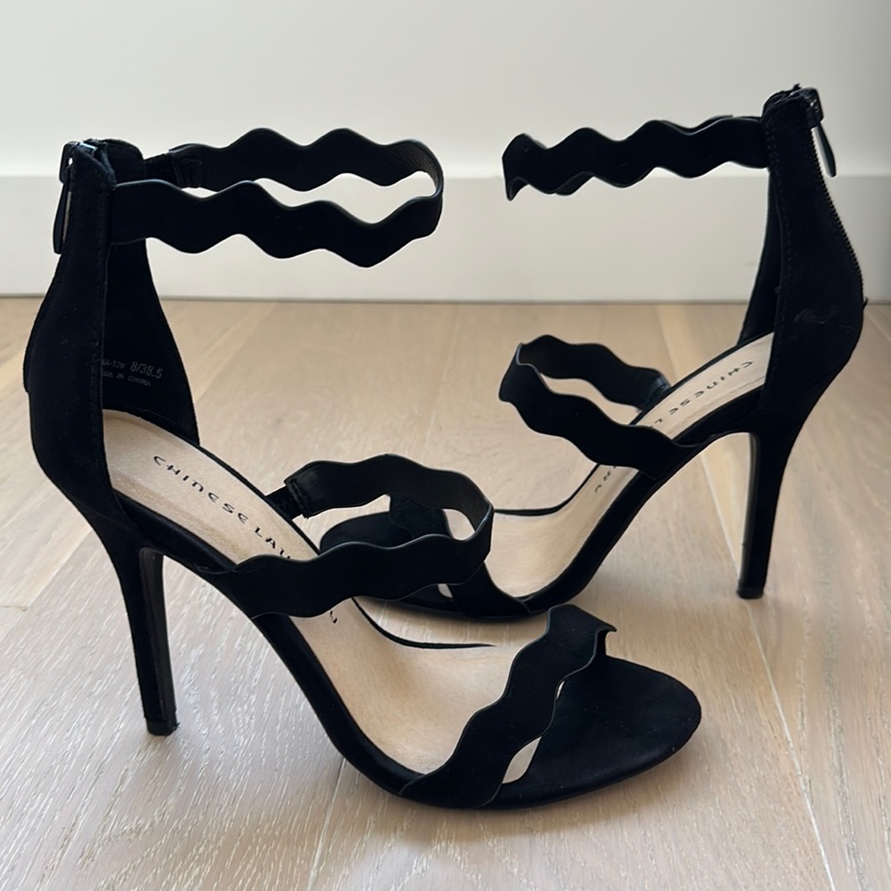 Chinese Laundry Black heels size 8